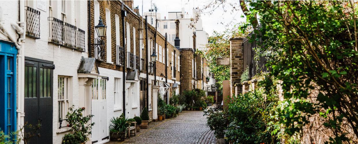 mews Holland Park property purchase london